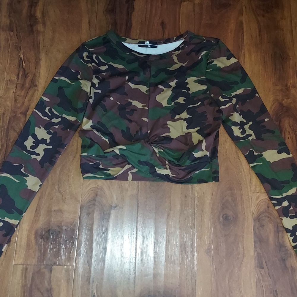 Lux Camouflage Long Sleeve Crop Top